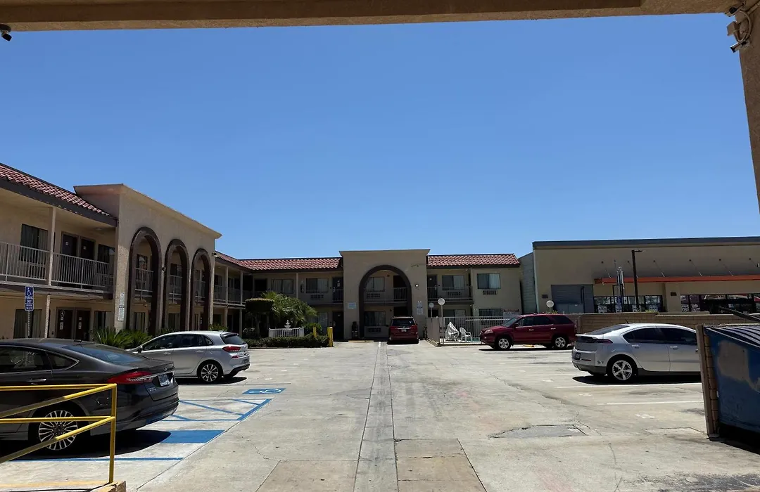 Anaheim National Inn-1